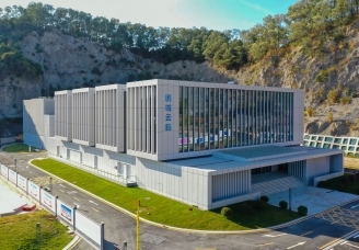 打造AI时代重大科技基础设施 引领我国AI技术和产业快速发展 ——“鹏城云脑Ⅱ”AI集群软硬件系统顺利验收